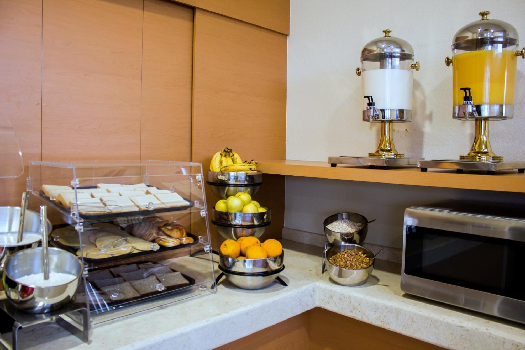 Holiday Inn Express Morelia Centro Historico Eksteriør billede